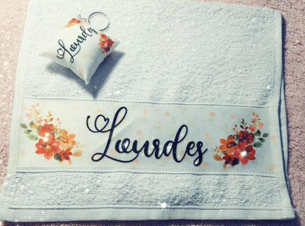 Kit de Toalhas Lavabo Plus Evangélicas Personalizadas Floral com Nome - Image 5